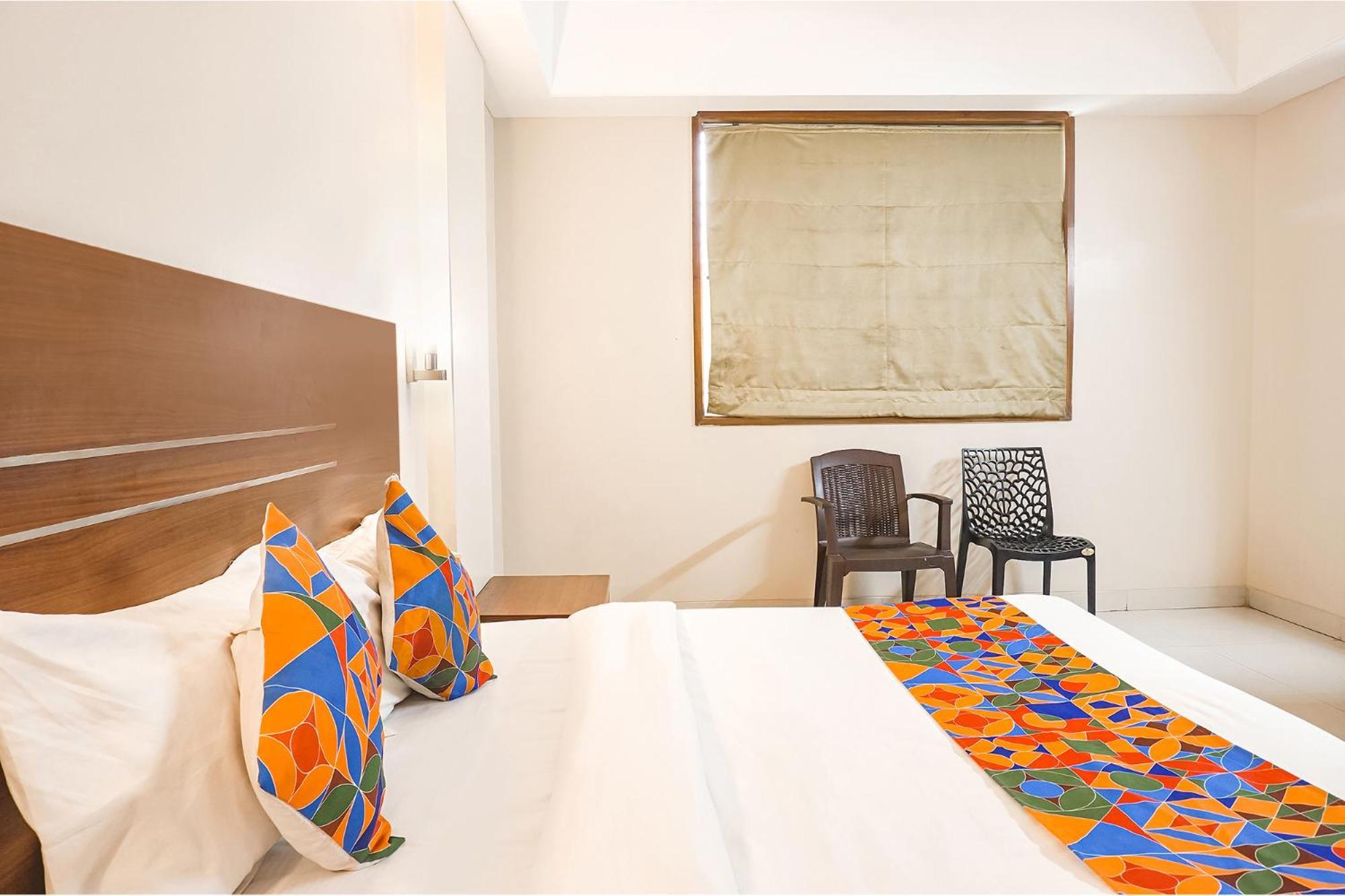 Fabhotel Classic Executive Phursungi المظهر الخارجي الصورة